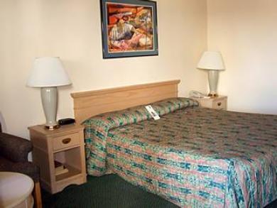University Inn Chico 2*