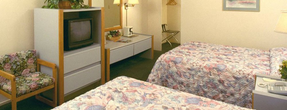 Hotel University Inn Chico 2*