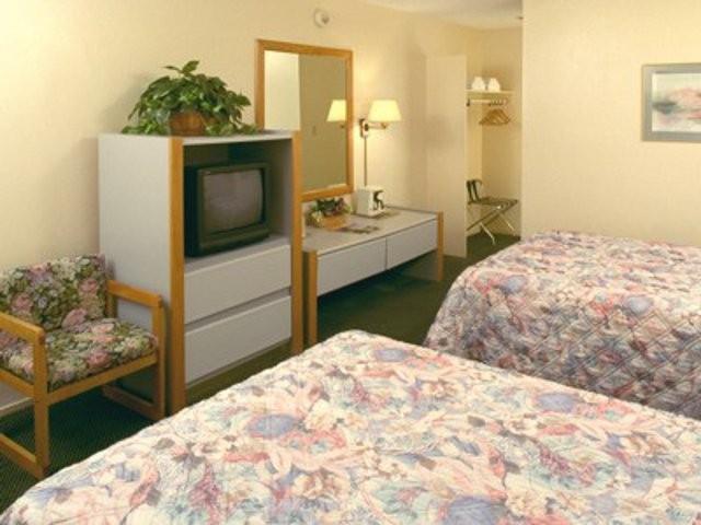 Hotel University Inn Chico 2*